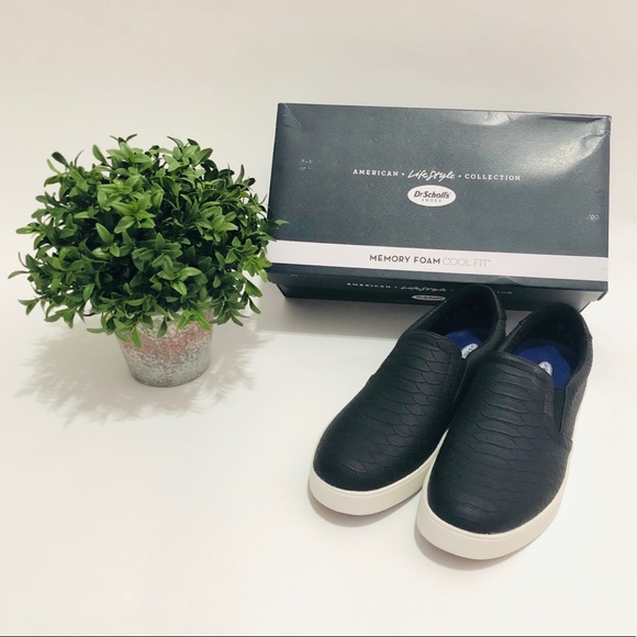 Dr. Scholl’s Memory Foam Cool Fit Slip Ons Size 7M - Picture 1 of 8